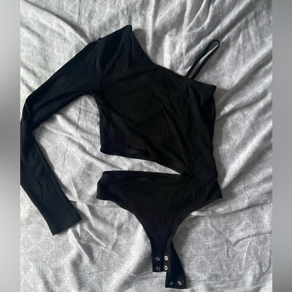 Dynamite Ribbed Asymmetrical Bodysuit - Picture 2 of 3